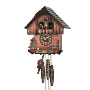 Quartz cuckoo clock with music and dancing couple