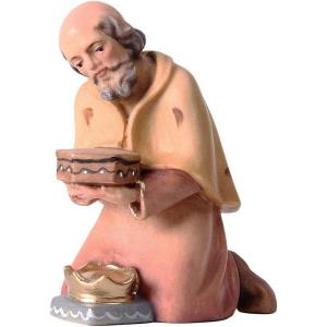 Re magio inginocchiato