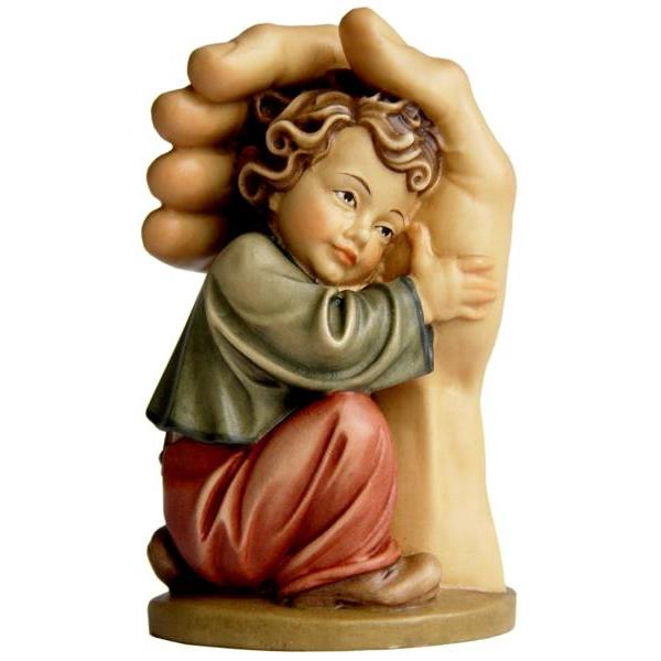 Protecting hand boy in linden - wood - color