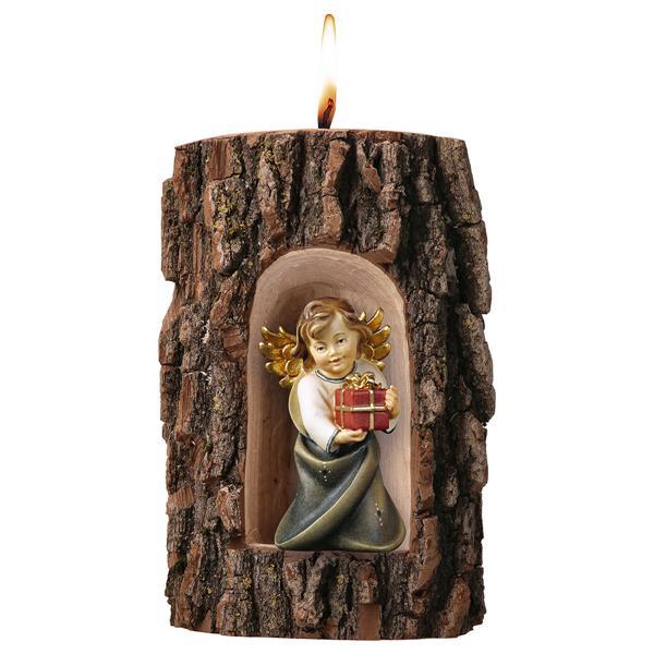 Heart Angel with present in Grotto elm with candle - color